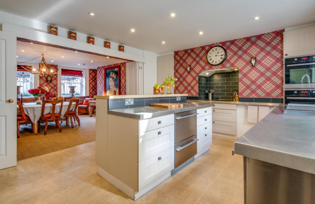 Вилла The Montpellier Townhouse Челтенхам Экстерьер фото